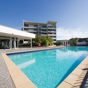 **** Aparthotel Oaks Mews Australia