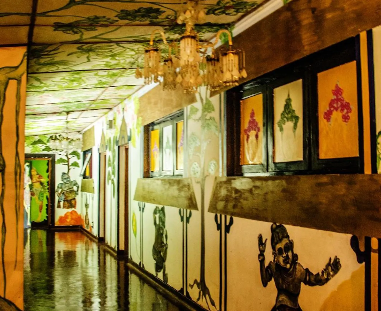 HELGASFOLLY Anti Hotel Residence Kandy